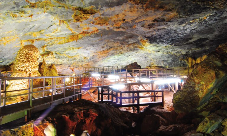 grutas de bustamante nuevo leon el palmito